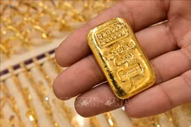 6月24日越南国内黄金价格下降10万越盾
