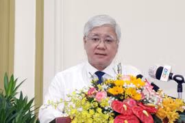 越南祖国阵线中央委员会主席向老挝和柬埔寨两国领导致以传统新年祝福
