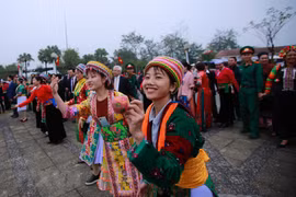 “祖国各地的盎然春色”汇聚河内 