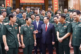 越南国会主席王廷惠出席国防学院2022-2023学年开学典礼