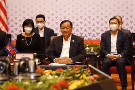 东盟外交部长非正式会议在金边开幕