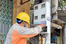 2022年兴安省为客户安装电子式电度表