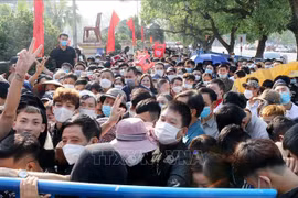 第31届东运会：数千人熬夜排队抢购越南U23男足和印尼U23男足比赛门票