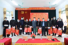 民族委员会主任侯阿令春节前走访慰问莱州省少数民族同胞