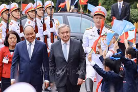 越南国家主席阮春福主持仪式欢迎联合国秘书长访越