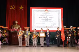 庆和省举行长沙县成立40周年纪念活动