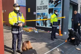 越南国家主席阮春福就韩国首尔发生踩踏事故致慰问电