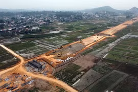 越南交通运输部要求越南北南高速公路工程12个子项目须在12月31日前全部开工