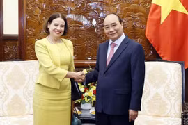 越南国家主席阮春福会见澳大利亚驻越南大使罗宾·穆迪