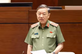 越南国会常务委员会：严厉打击高利贷 加大银行贷款投放