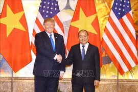 越南政府总理阮春福会见美国总统特朗普（组图）