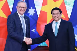 越南政府总理范明政与澳大利亚总理安东尼·阿尔巴尼斯。图自越通社