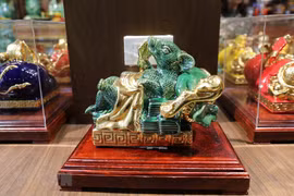 组图：钵场陶瓷村生肖鼠吉祥物摆件 新品上架款式多样