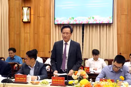 老挝人民革命党中央组织部工作代表团对兴安省进行工作访问