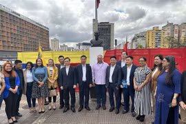 越南共产党代表团访问委内瑞拉