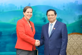 越南政府总理范明政会见美国国务院首席经济学家