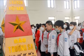 近100张有关黄沙和长沙两个群岛的地图在河南省展示