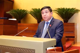 越南第十五届国会第六次会议：以国家预算为核心 最大限度地调动各种资源 