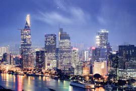 胡志明市今年第二季度经济增长率同比上涨5.87%