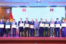 进一步深化越南与老挝的友好合作关系