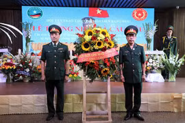 越南7.27荣军烈士节：旅居德国越南人为越南英雄烈士祈祷