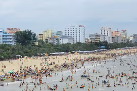 热闹非凡的2023年岑山海洋旅游节即将举行