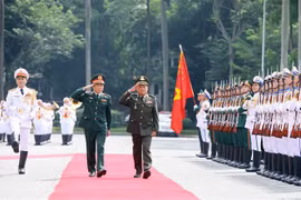 柬埔寨王家军总司令翁比塞对越南进行正式访问