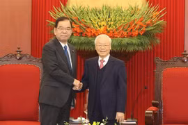 越共中央总书记阮富仲会见日本共产党代表团