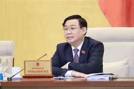 国会常务委员会第21次会议：对《招标投标法》（修正案）提出意见