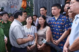 柬埔寨首相就河内青春郡小型公寓火灾向越南总理致慰问信