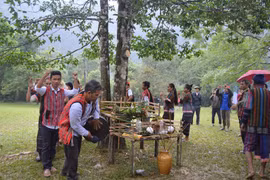 保护与传承 让布鲁-云乔族新米节历久弥新 