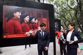 越南在墨西哥街道上展现丰富多彩形象