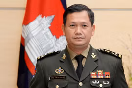 柬埔寨国王诺罗敦·西哈莫尼签署皇家法令任命洪玛奈为柬埔寨王国新任首相 