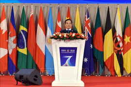 越南政府副总理陈流光访问中国云南省 出席南博会开幕式