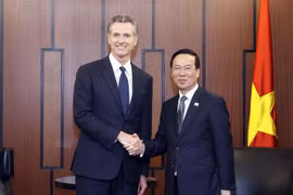越南国家主席武文赏会见美国加利福尼亚州州长加文·纽森