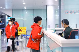 越南继续撤离被困在缅甸北部地区的公民