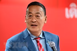 越南政府总理范明政向泰国总理致贺电 
