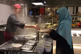 在马来西亚推广越南美食和文化
