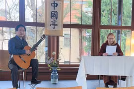  《翘传》德文版朗诵会在德国德累斯顿市举行