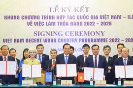越南与国际劳动组织签署2022-2026年体面劳动合作框架