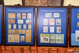  “邮票明信片收藏 追寻胡伯伯足迹之旅”展会在河内举行