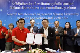 越捷航空和老挝航空公司签署飞机维修合作协议