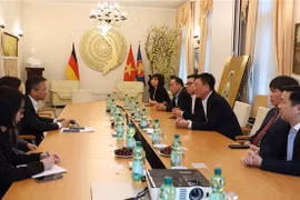 政府监察总署总检察长段洪峰访问德国