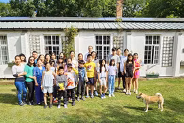 英国夏令营有助于弘扬越南传统文化