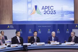 国家主席武文赏出席亚太经合组织领导人同东道主嘉宾对话会