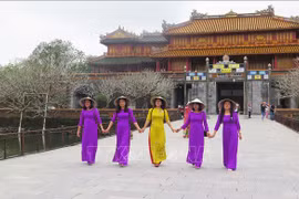 奥黛送温暖 温情常相伴