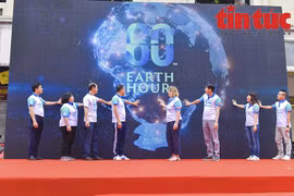 千名运动员参加响应2023年“地球一小时”跑步比赛