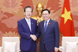 越南国会主席王廷惠会见日本公明党党首山口那津男
