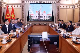 越南胡志明市与荷兰加强垃圾处理领域的合作