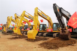 全力推动北南高速公路12个子项目施工进度